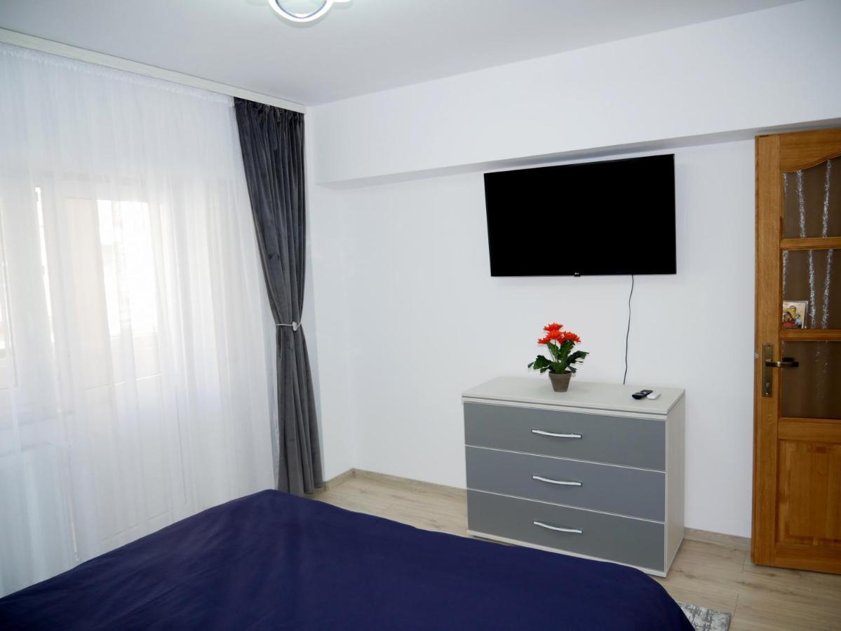 Apartament David Câmpulung Moldovenesc エクステリア 写真