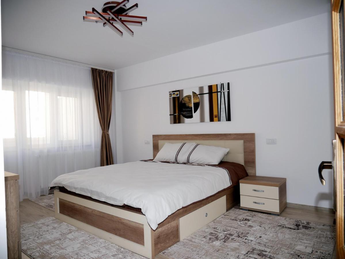 Apartament David Câmpulung Moldovenesc エクステリア 写真