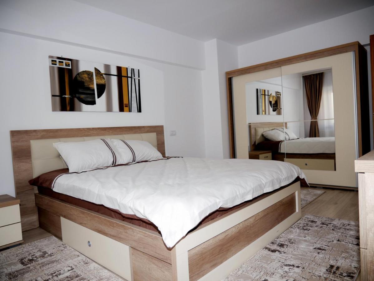 Apartament David Câmpulung Moldovenesc エクステリア 写真
