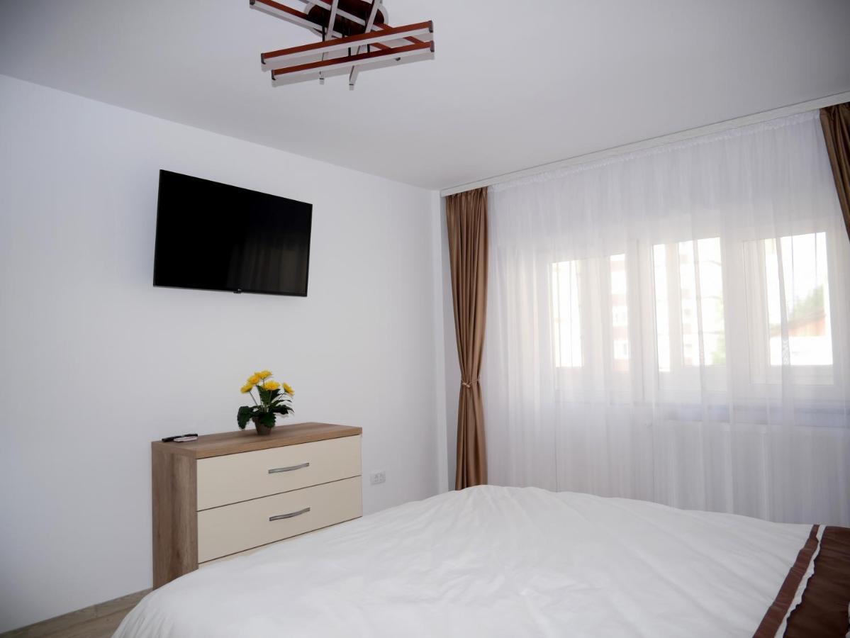 Apartament David Câmpulung Moldovenesc エクステリア 写真
